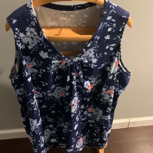 Woman Within sleeveless vneck floral tahirt 4X